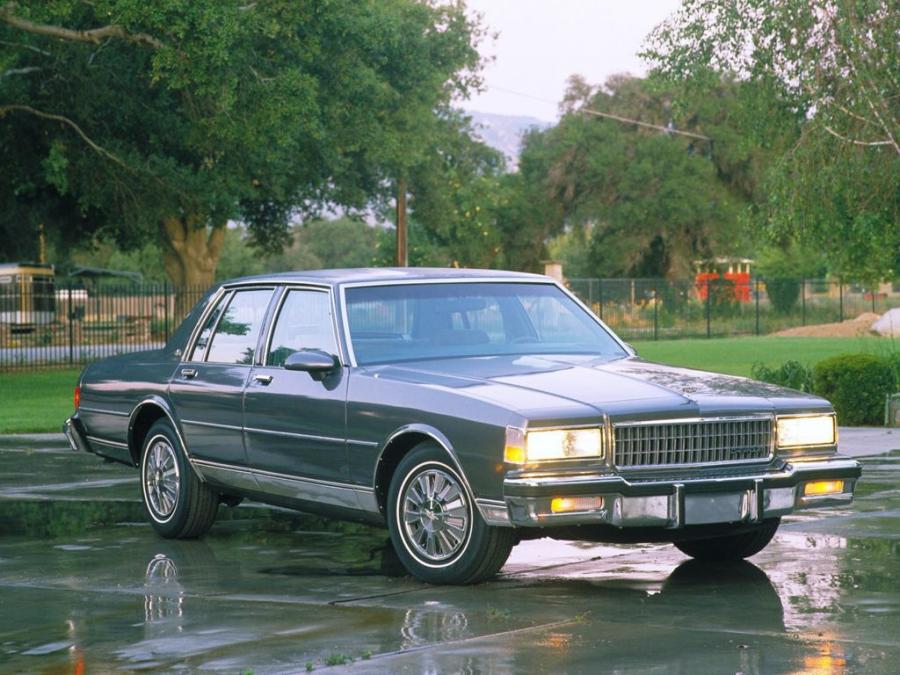  Chevrolet Caprice Classic 1987 года  (фото 4 из 5)